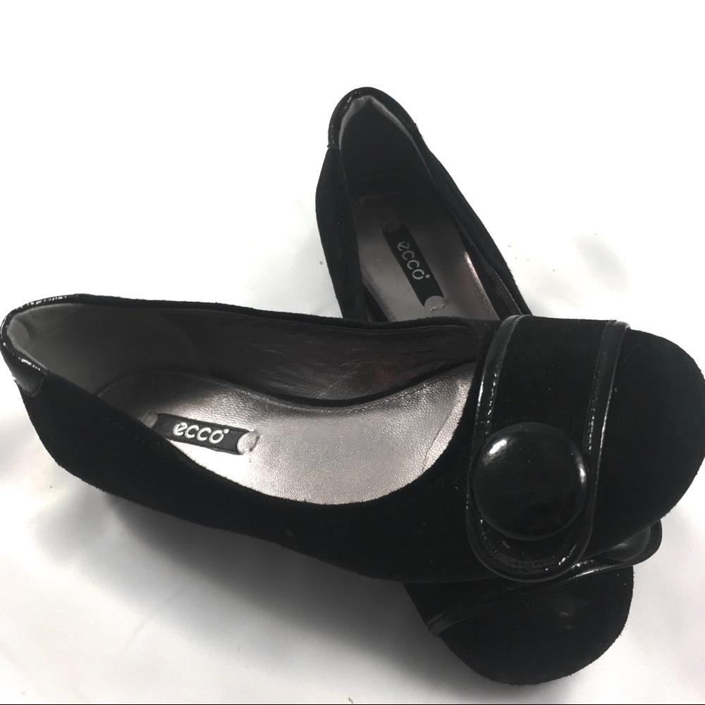 ECCO Womens Black Suede Ballet Flats 36